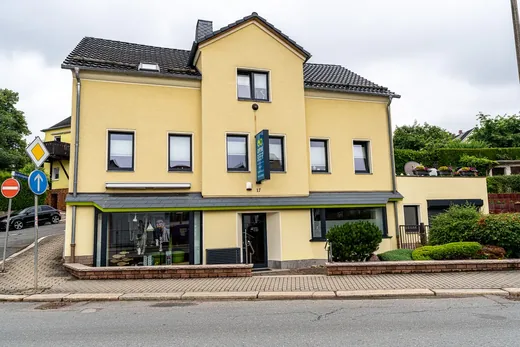 Das Ladengeschäft von Optik Beer in Zwickau-Planitz von außen